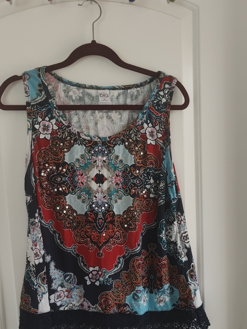 bila Sleeveless Paisley Print Tank Top in Teal & Red